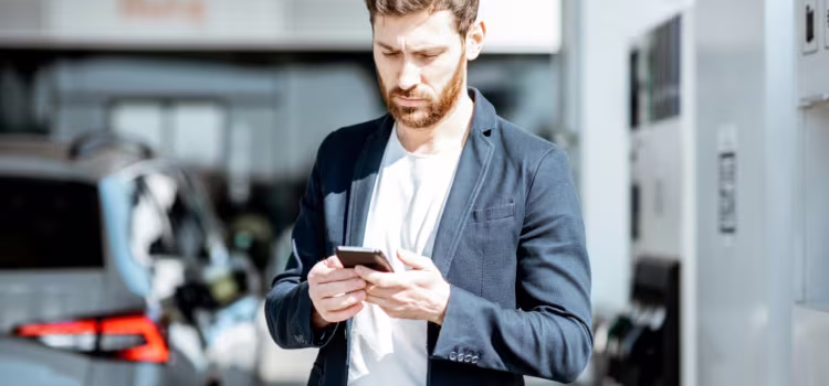 Jak zaoszczędzić na paliwie? Część pierwsza, czyli kupuj taniej paliwo