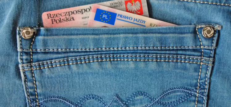 Bezterminowe prawo jazdy do wymiany – terminy, daty